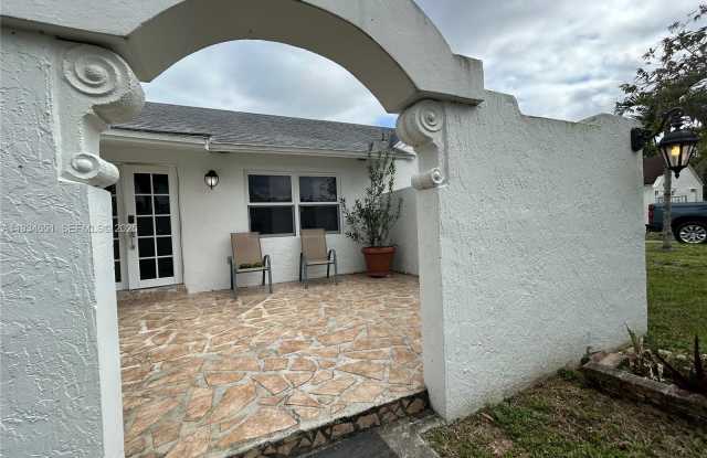 21939 SW 124th Pl photos photos