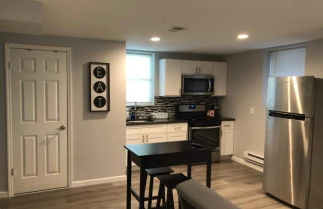 1010 GIFFORD CT Gallery 2