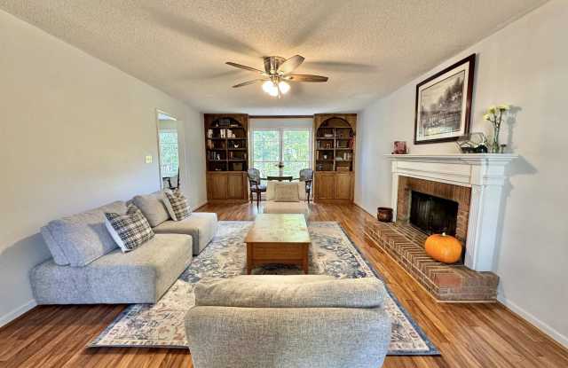 4826 KEITH DRIVE Gallery 2