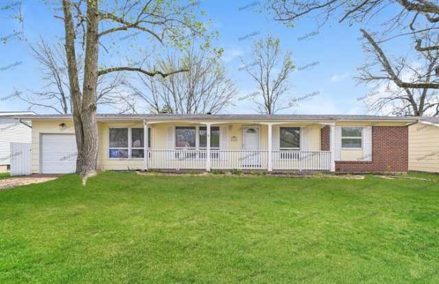 2740 Radcliffe Drive photos photos