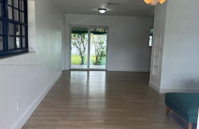 12455 SW 187th St photos photos