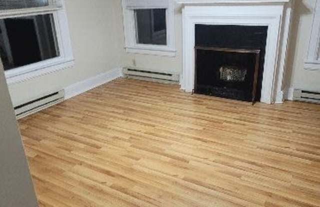 233 Bradford St 5 - 233 Bradford Street, Charleston, WV 25301