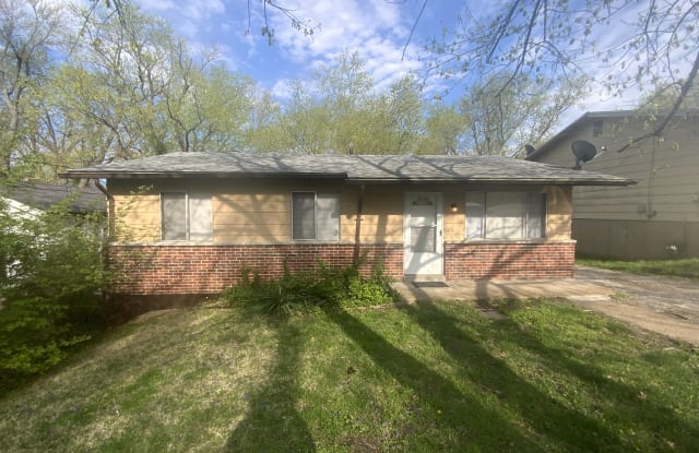 10062 Bon Oak Dr - 10062 Bon Oak Drive, St. Louis County, MO 63136