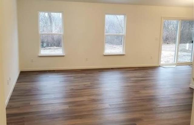 3611 Welland Avenue Gallery 4