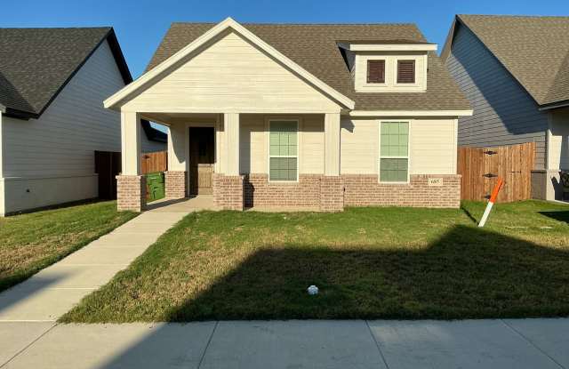 3/2 - 2 CAR GARAGE - HOME for the HOLIDAYS - GODLEY ISD photos photos