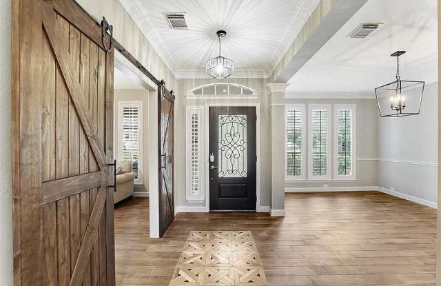 87 N Concord Valley Circle Gallery 4