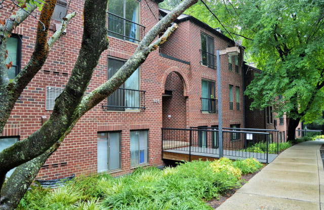 605 Hudson Avenue - 1Unit 217 Gallery 1