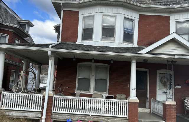 1237 Lincoln Hwy E - 1237 Lincoln Highway East, Coatesville, PA 19320