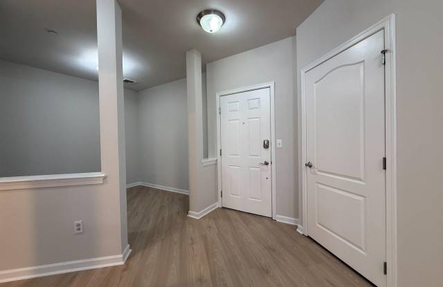407 CARSON Terrace Gallery 3