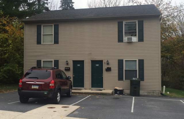 224 High St - 3 BR/1 ba duplex - $1325/mo Gallery 1
