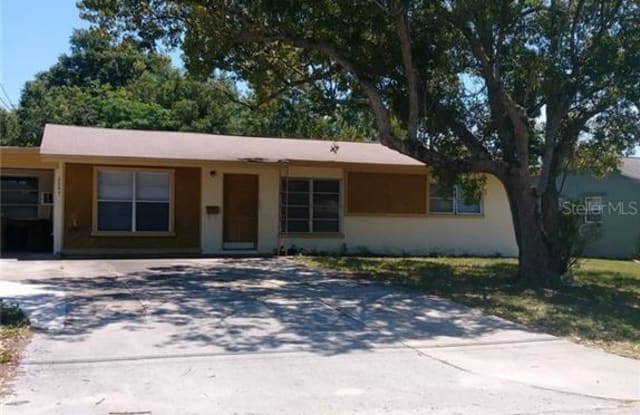 6902 FOREST AVENUE - 6902 Forest Avenue, New Port Richey, FL 34653