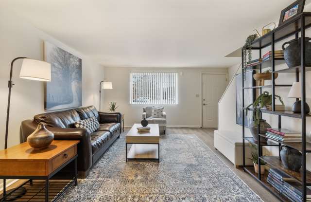 Shadeland Terrace Townhomes with Full Basements photos photos