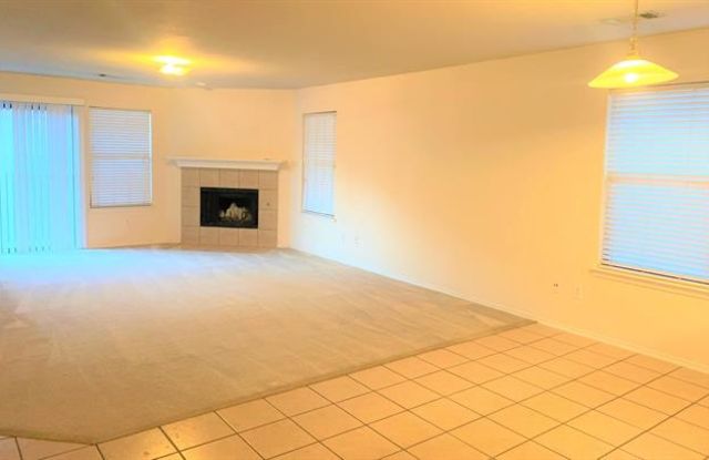 13113 Fieldstone Road Gallery 4