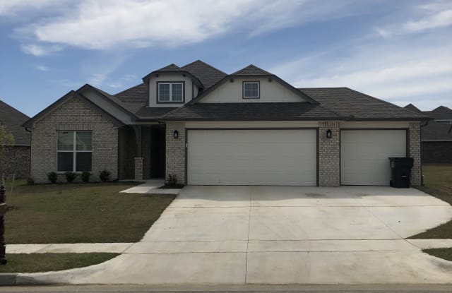 1944 E 132nd Pl S - 1944 E 132nd Pl S, Bixby, OK 74008