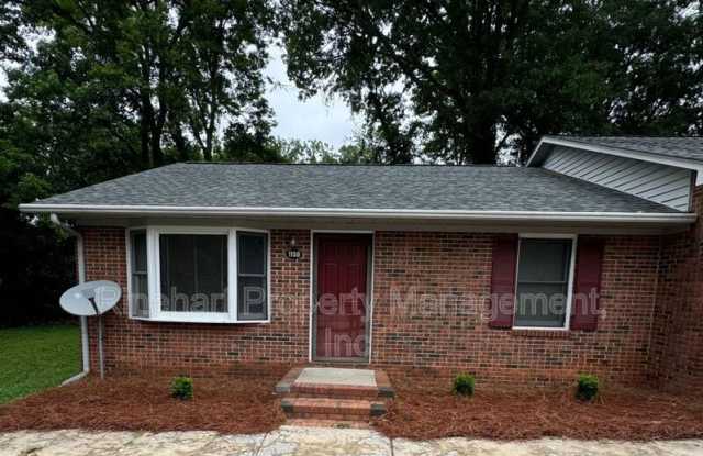 1150 McKinnon Drive photos photos