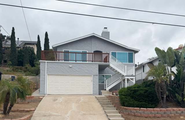 3 bedroom 2 bathroom house for rent in Dictionary Hill! photos photos 3 bedroom 2 bathroom house for rent in Dictionary Hill! photos photos