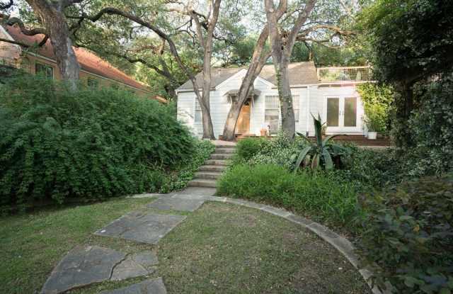 2831 Shoal Crest Ave - 2831 Shoal Crest Avenue, Austin, TX 78705