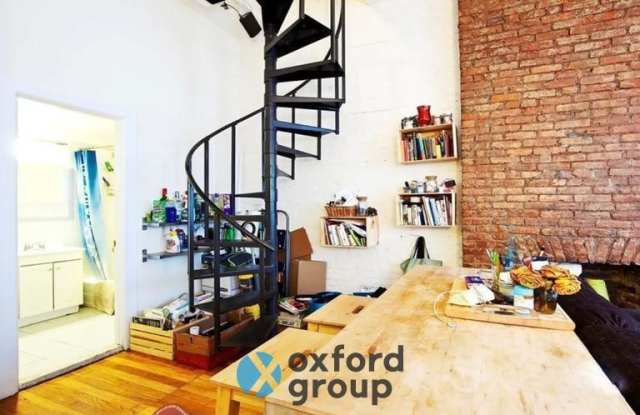 124 West 16th Street Gallery 2
