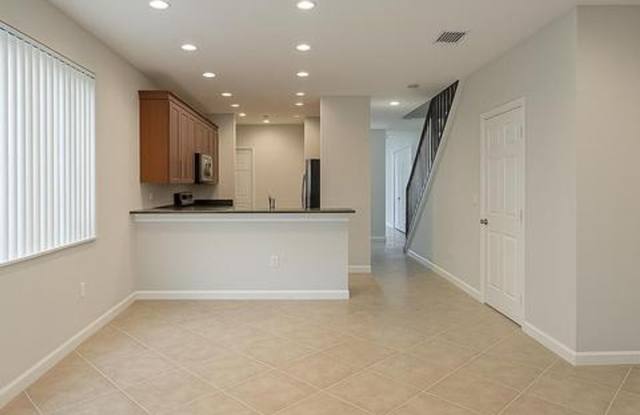 5122 NW 30th Lane, Fort Lauderdale, FL 33309 Gallery 4