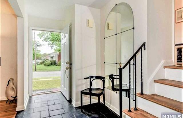 10 Greydanus Place Gallery 3