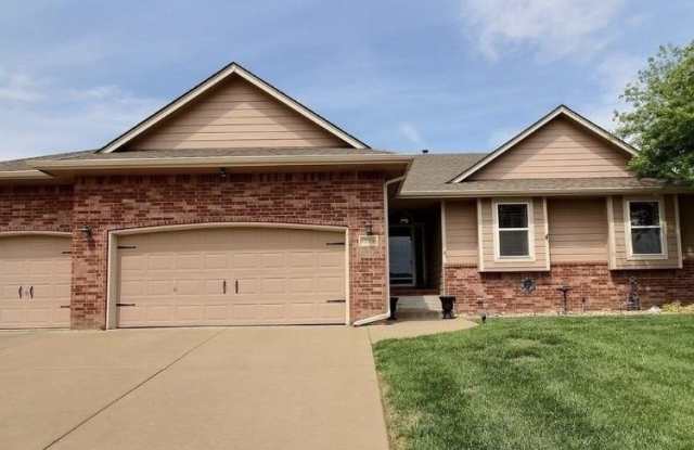 12318 E Lincoln Ct Gallery 1