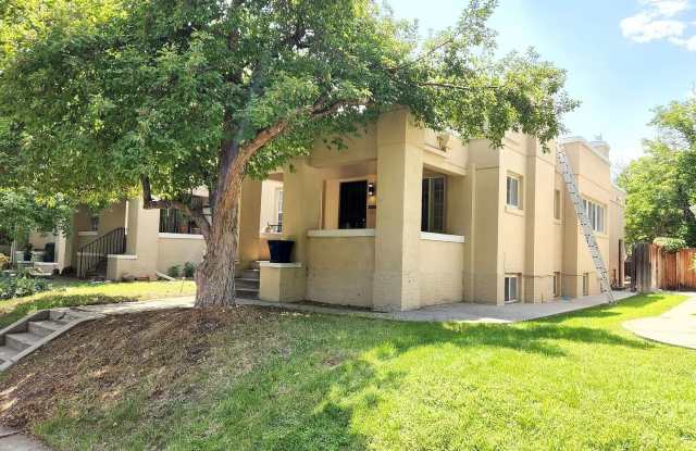 Charming Cheesman Park Duplex | 2 Bed / 2 Bath | Large Yard + Deck photos photos