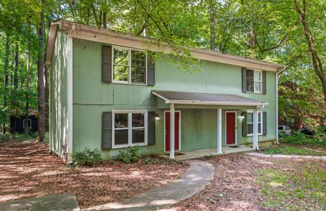 Price drop + $500 OFF First Month's Rent - 2be /1.5ba Duplex Near Downtown Cary Gallery 3