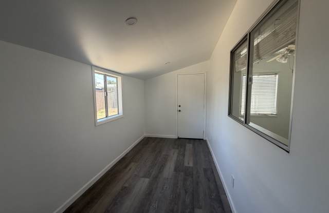 1241 Wilson Avenue Gallery 3