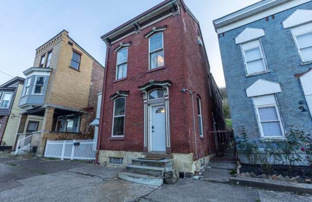 2232 Eoff Street Gallery 2
