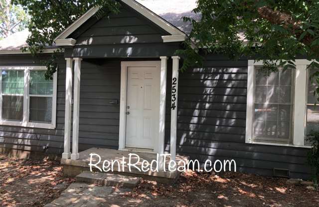 2534 Wayside Ave - 2534 Wayside Ave, Fort Worth, TX 76110