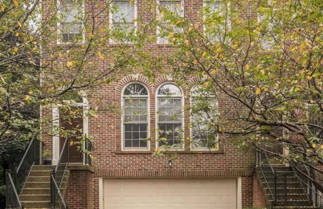 2792 THAXTON LN - 2792 Thaxton Lane, Oakton, VA 22124
