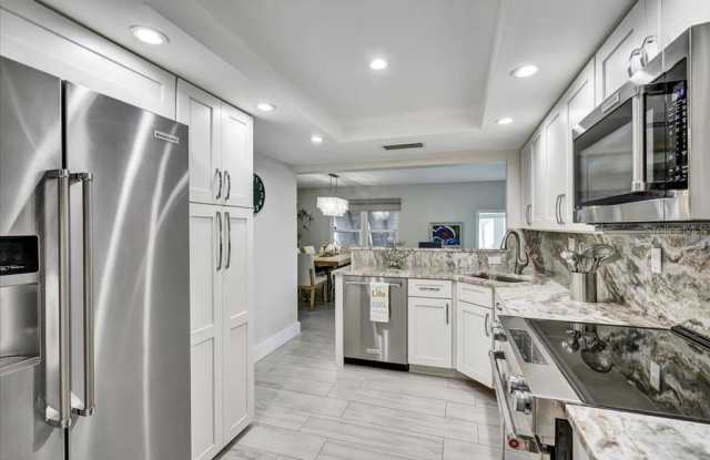 6046 W PEPPERTREE Way Gallery 3