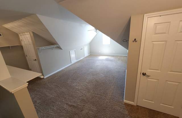 102 Cottage Ct. Gallery 3
