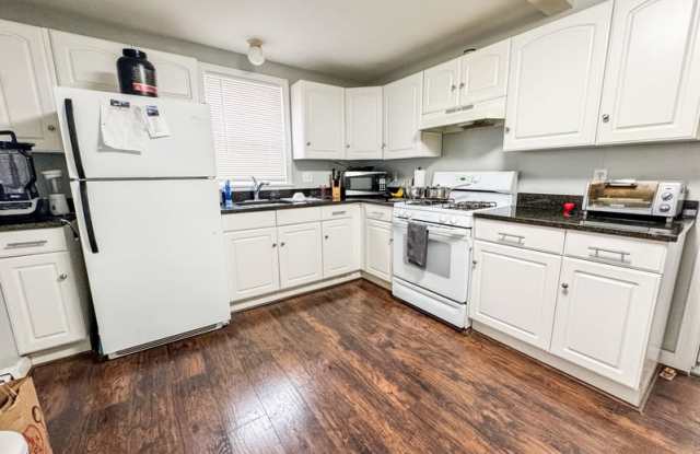 123 Willow St photos photos