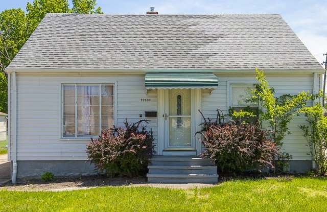 29800 Robert St photos photos