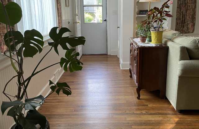 146 South Main Street Gallery 2