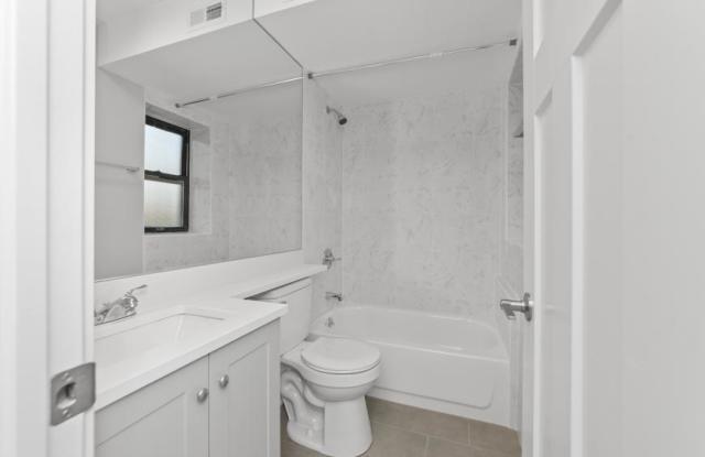 1133 Oak Ave photos photos