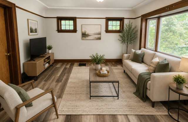Charming 3-Bedroom Home with Modern Updates photos photos