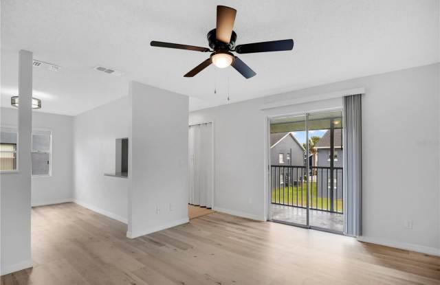 4100 PERSHING POINTE Place Gallery 4