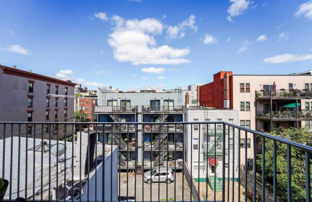 402 MADISON ST photos photos