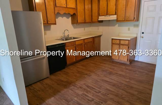 121 Village Lane - A Gallery 1