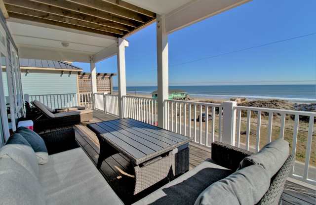 4 Bedroom Off Season Rental with Ocean View and Private Elevator- October 12th, 2026-March 31st, 2027 Gallery 1