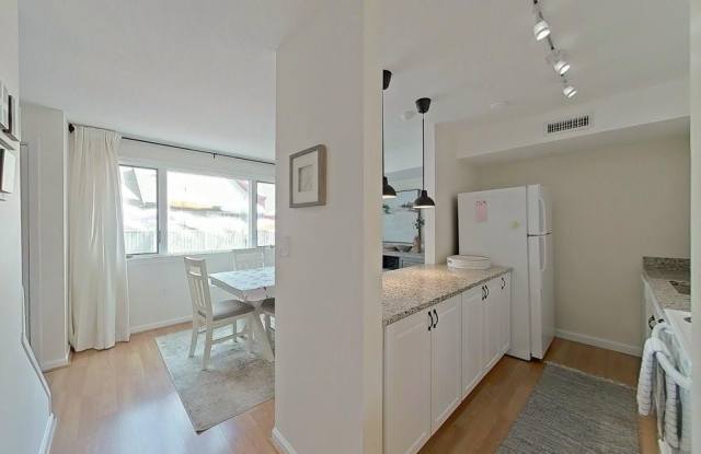 214 Goddard Row Gallery 4