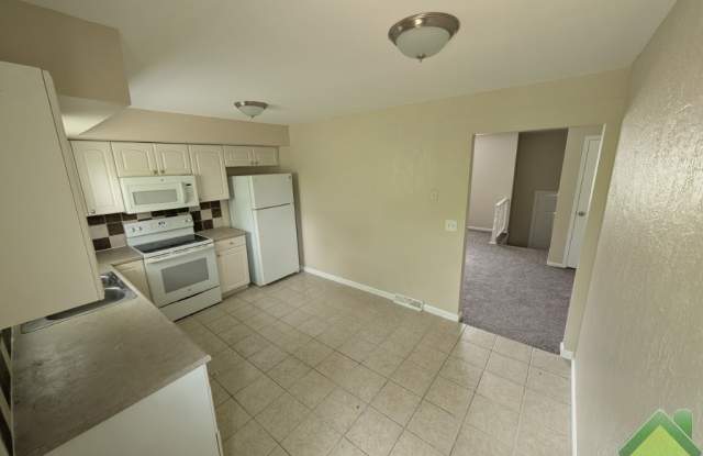 8914 Caenen Lake Road Gallery 3