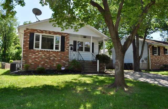 Perfect House for UMD Students -- Very Close to Campus! Gallery 1