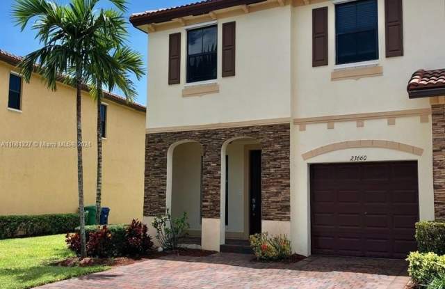23660 SW 118th Ave - 23660 Southwest 118 Avenue, Princeton, FL 33032