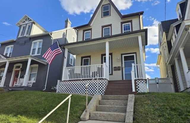 362 1ST Avenue unit: 2 photos photos 362 1ST Avenue unit: 2 photos photos