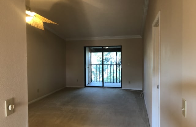 2375 Lake Heather Heights Ct - 2375 Lake Heather Heights Court, Dunedin, FL 34698