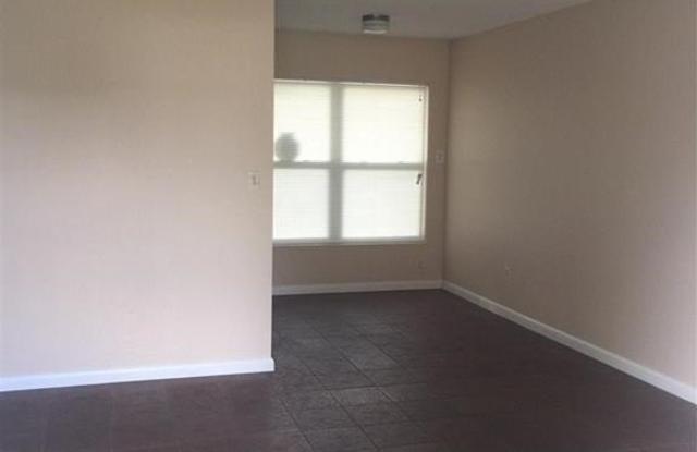 1114 Vineyard Place Gallery 3