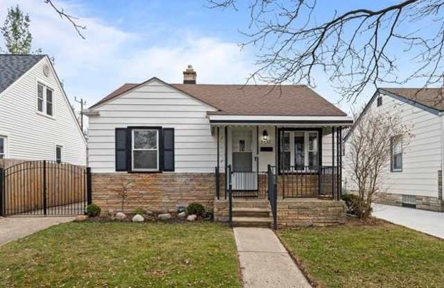 1437 E MILTON Avenue photos photos